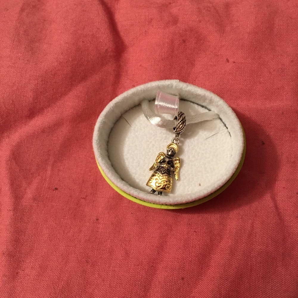 LOT OF 4 chamilia charms from paper store!!
